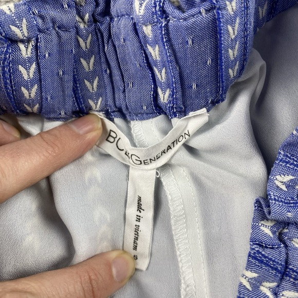 BCBGeneration Striped Shorts Womens Small Blue Drawstring Mid Rise - Picture 9 of 14